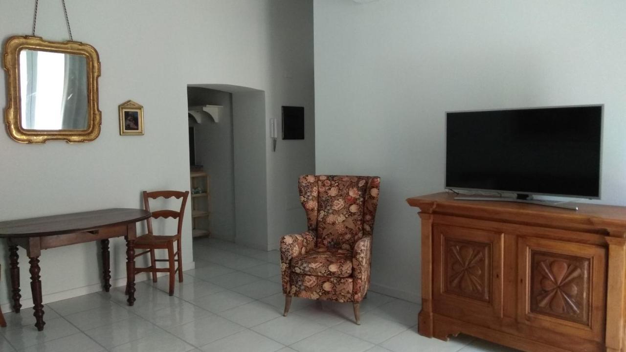 Appartement Welcomely - Le Scalette E Lo Scrigno Verde à Cagliari Extérieur photo